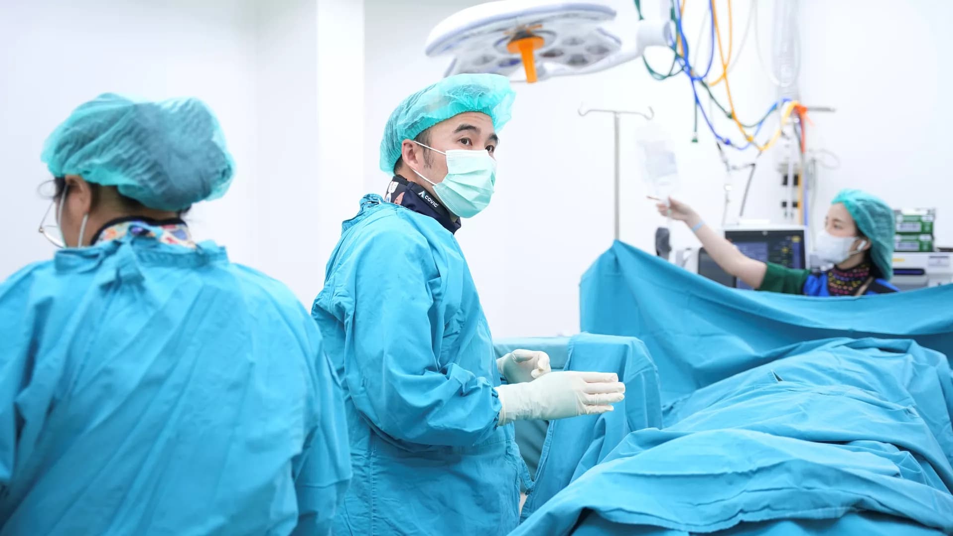 "ประสบการณ์ของแพทย์" คือ หัวใจสำคัญสู่ความสำเร็จในการผ่าตัดกระดูกสันหลัง