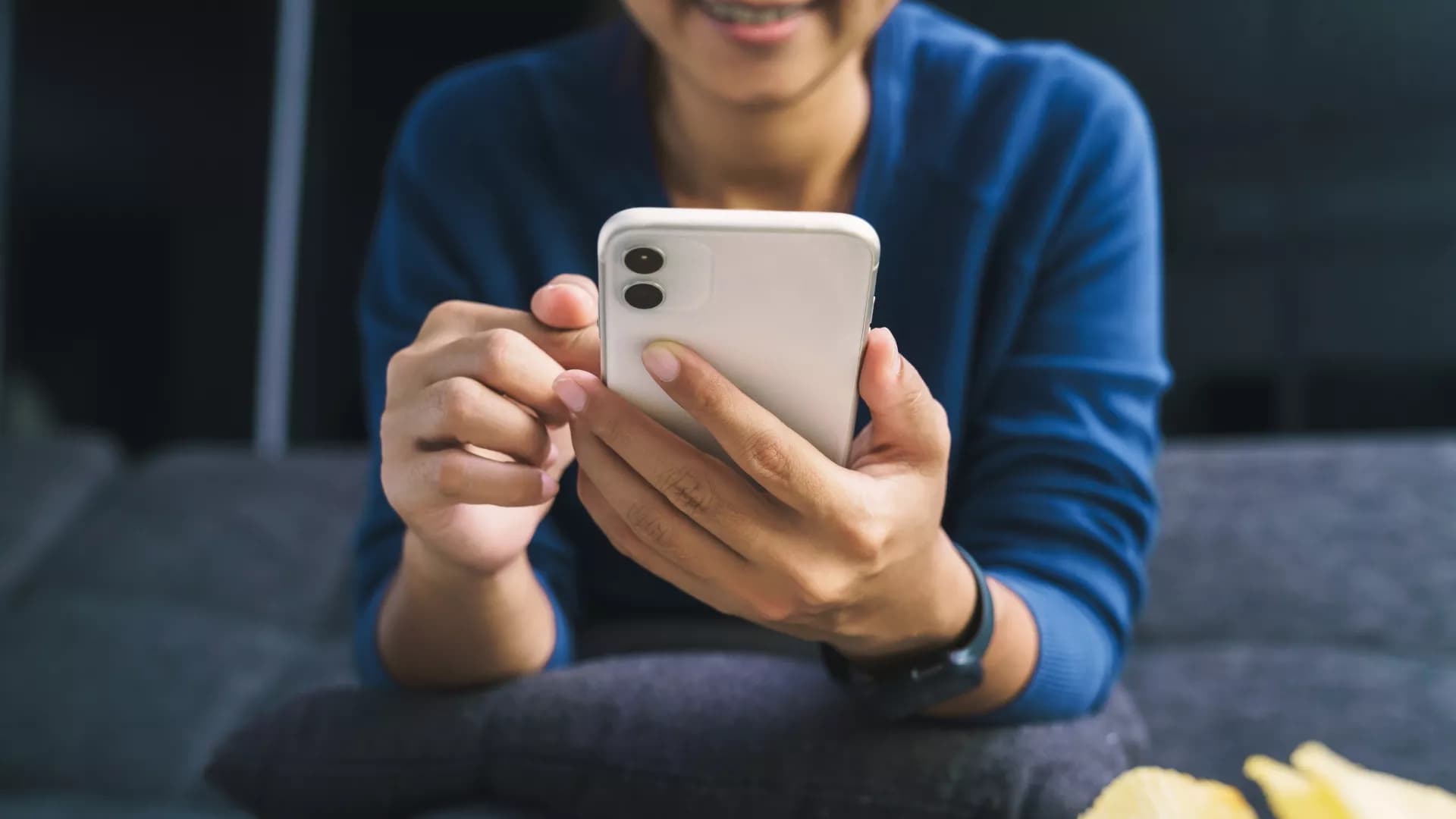 ภัยเงียบ! สังคมก้มหน้า Text Neck Syndrome อัมพาตไม่รู้ตัว